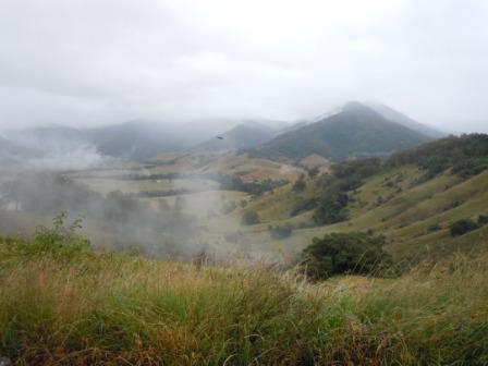 04-17-2011 Mist in the mountains