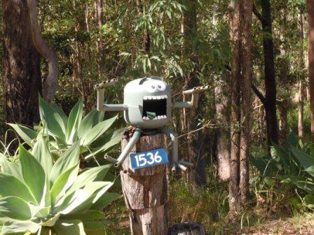 05-06-2011 Clever post box