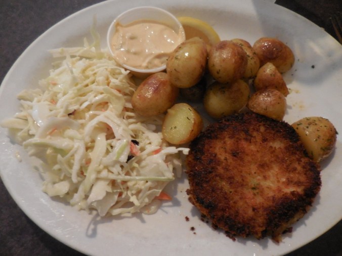 Dolly's crab cakes - yum