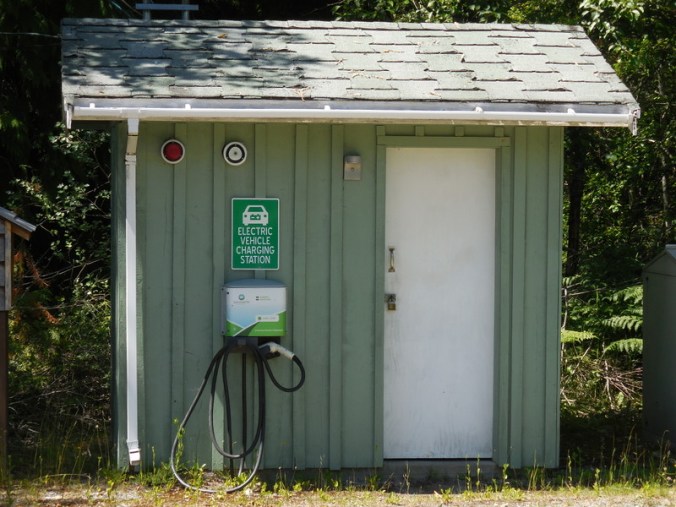 Population 5 and a car charger