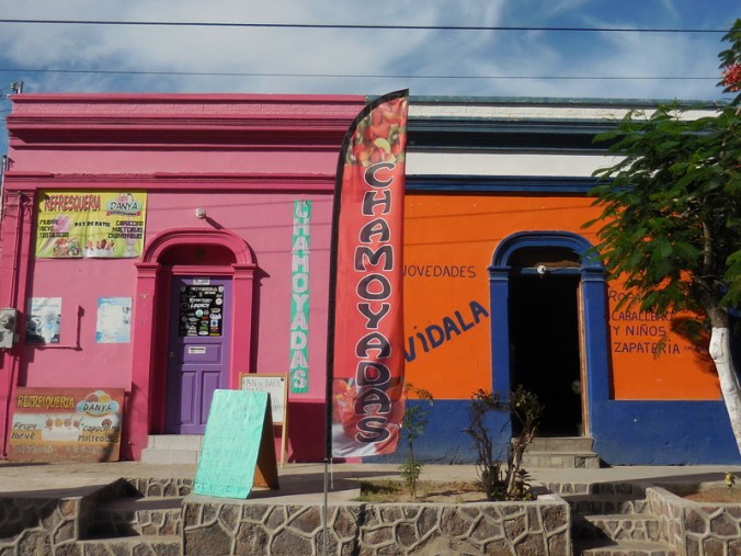 San Ignacio shops