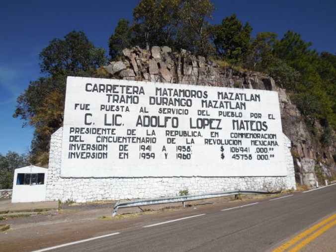 El espinazo del diablo sign