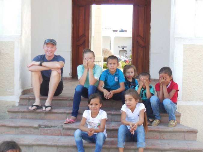 Kids in Concordia - waiting