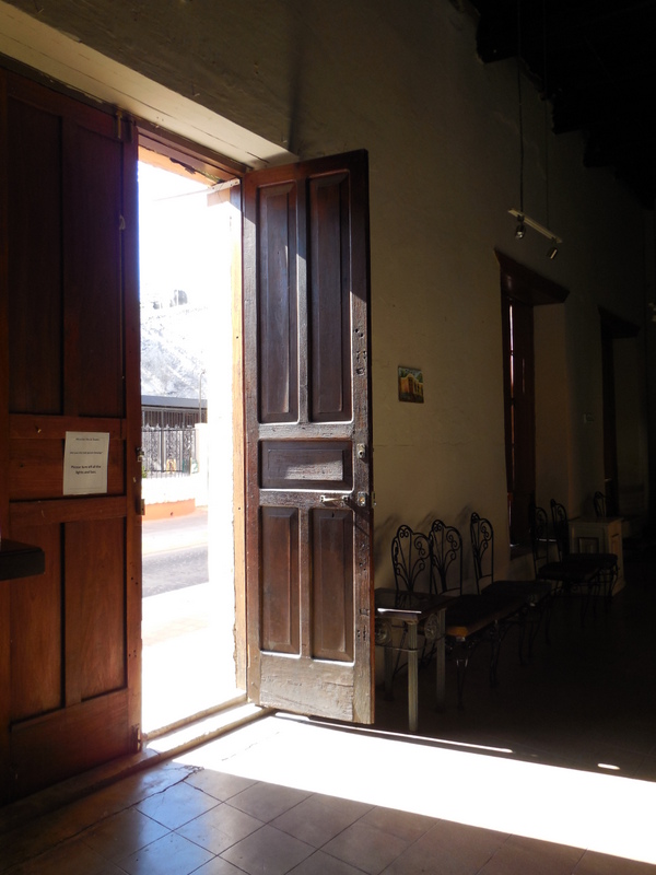 Mazatlan oldtown buildings 3