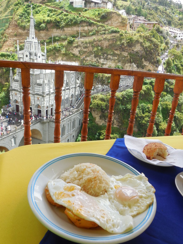 Las Lajas church - second brekkie