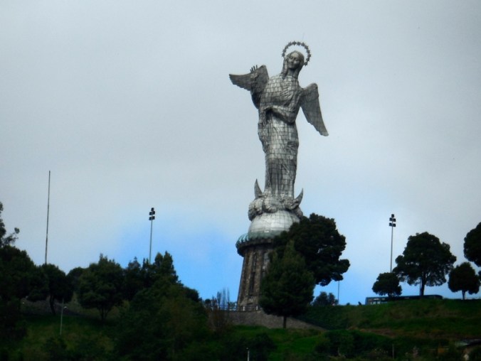 Virgin of Quito - 1976 - statue above oldtown