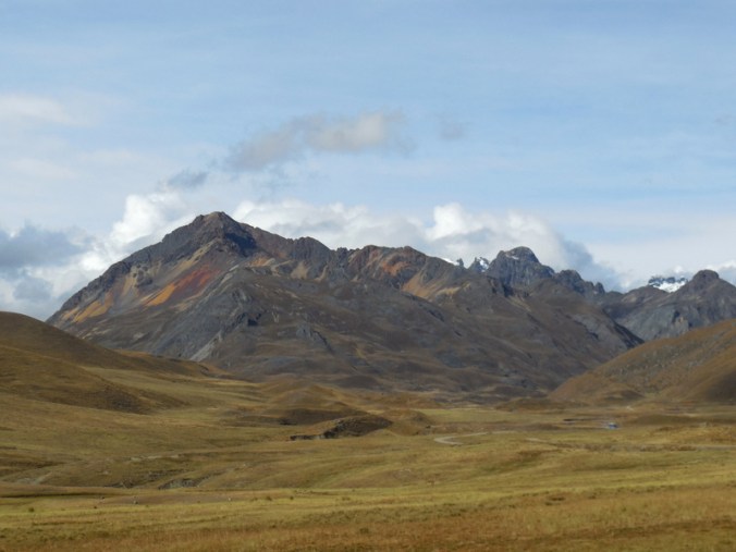 Cordillera Blanca Mountain 4