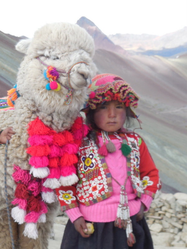 Kids at Rainbow Mountain-001