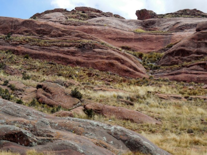 red rocks on the highway 1