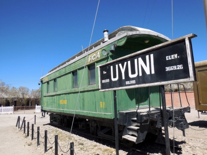 Uyuni station-001