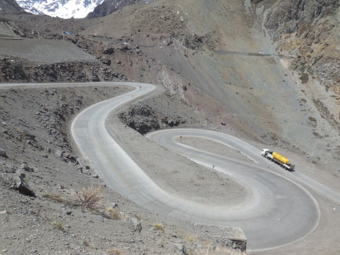 Crazy switchbacks on desent 3