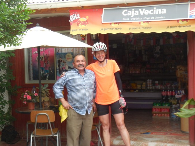 Nancy and the tienda owner