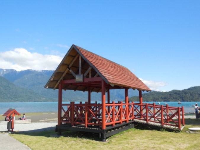 Hornopirén waterfront 2