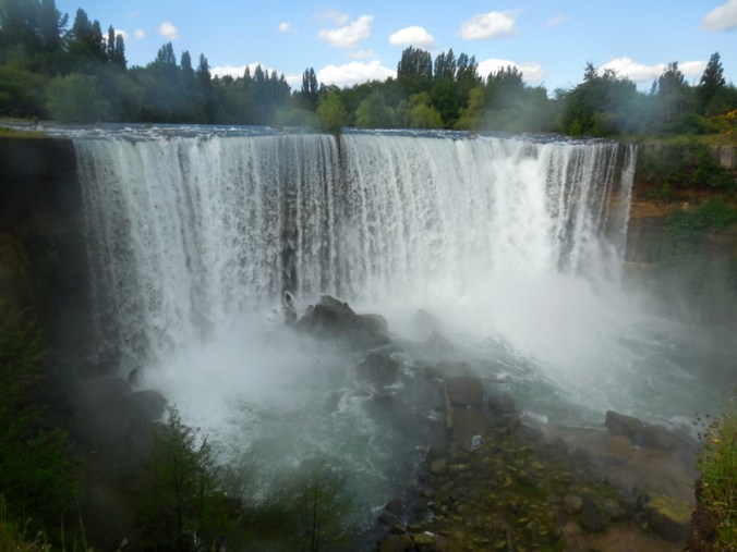 Salto del Laja falls 4