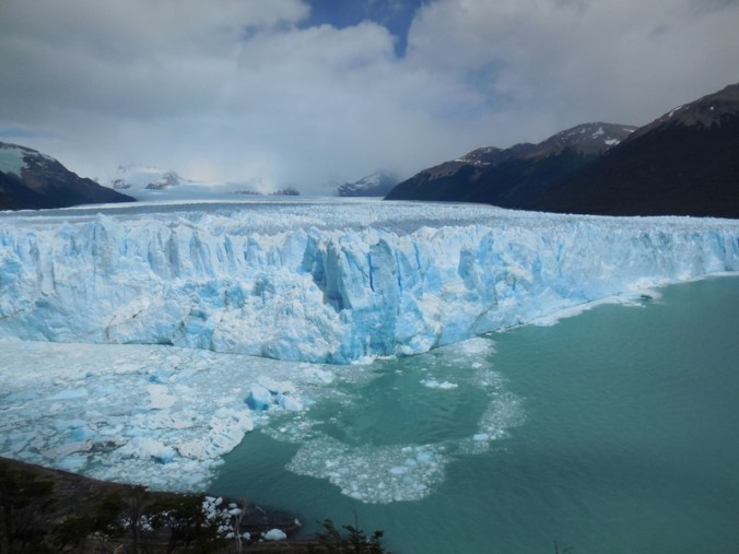 Glacier Perito Moreno in action 5