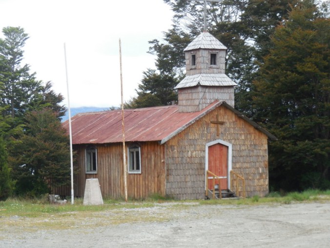 Puerto Yungay church