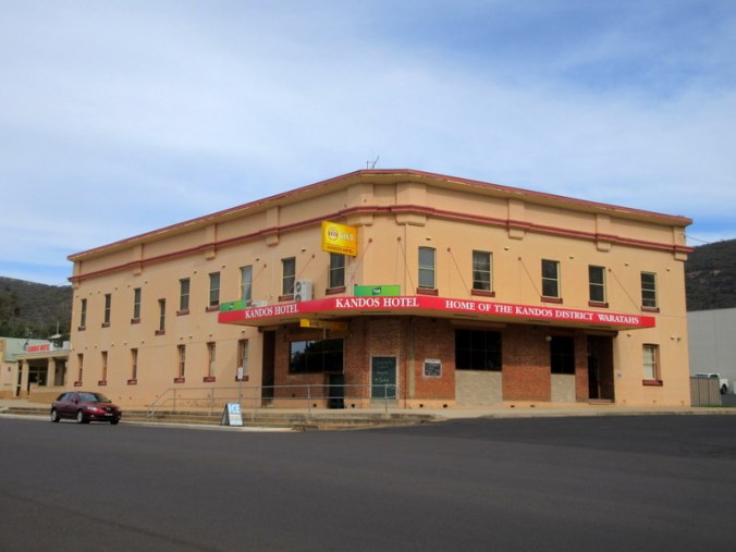 Kandos building 2